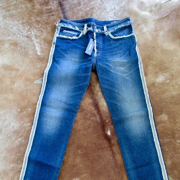 Diesel Jeans Nwt Mens Diesel Frayed Seam Jean Size 32 Runs - Main Image